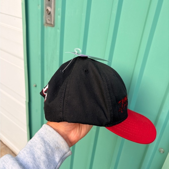 Vintage RED wolf beer 1995 snapback hat made in USA trucker hat BUSCH - Picture 4 of 6